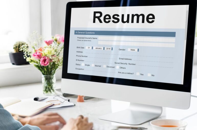 come scrivere un curriculum vitae